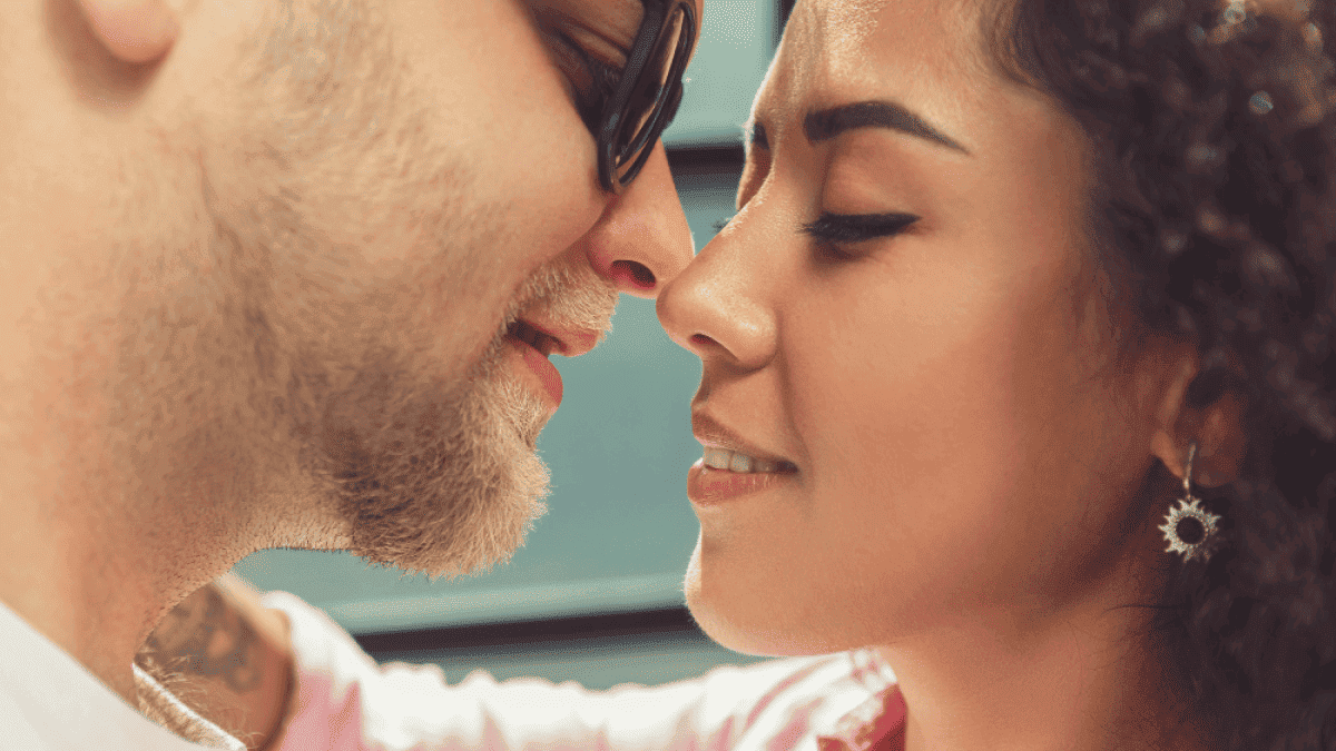 Mastering the Art of the Perfect Kiss: Tips for Making It Memorable